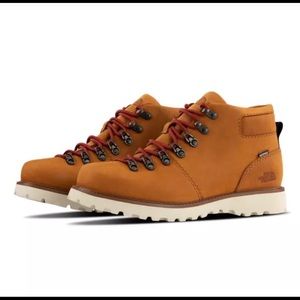 The North Face Men’s Ballard 6” Boot